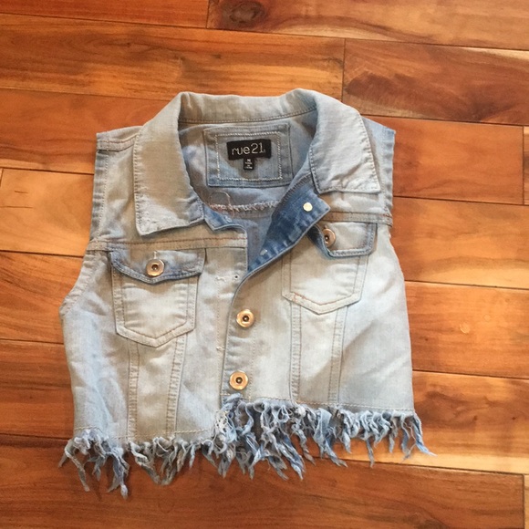 Blue jean pull over! - Picture 1 of 1